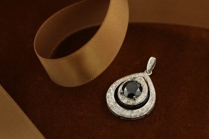Black Diamond, Diamante nero- Gioielli Juwelo