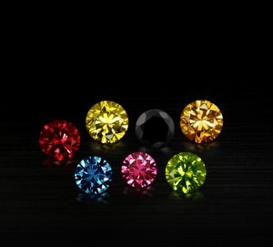 Diamanti-colorati-560x506
