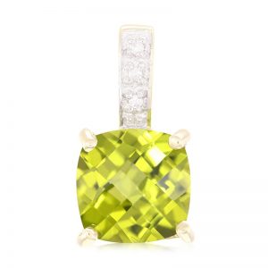 ciondolo-in-oro-con-peridoto-manchuria-2921ev