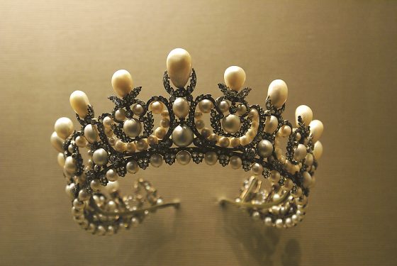 tiara