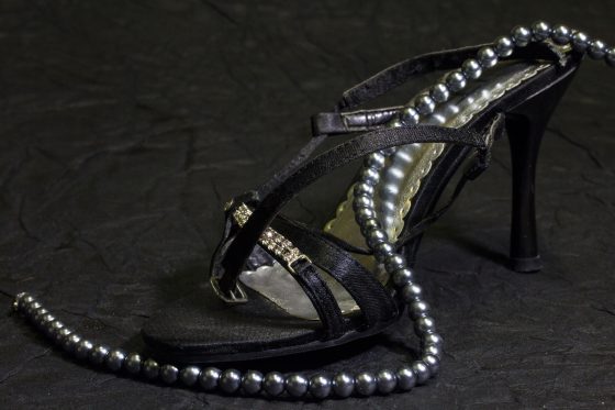 scarpe-gioiello-2-1471939_1920
