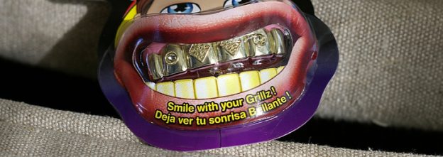 pacchetto regalo grillz